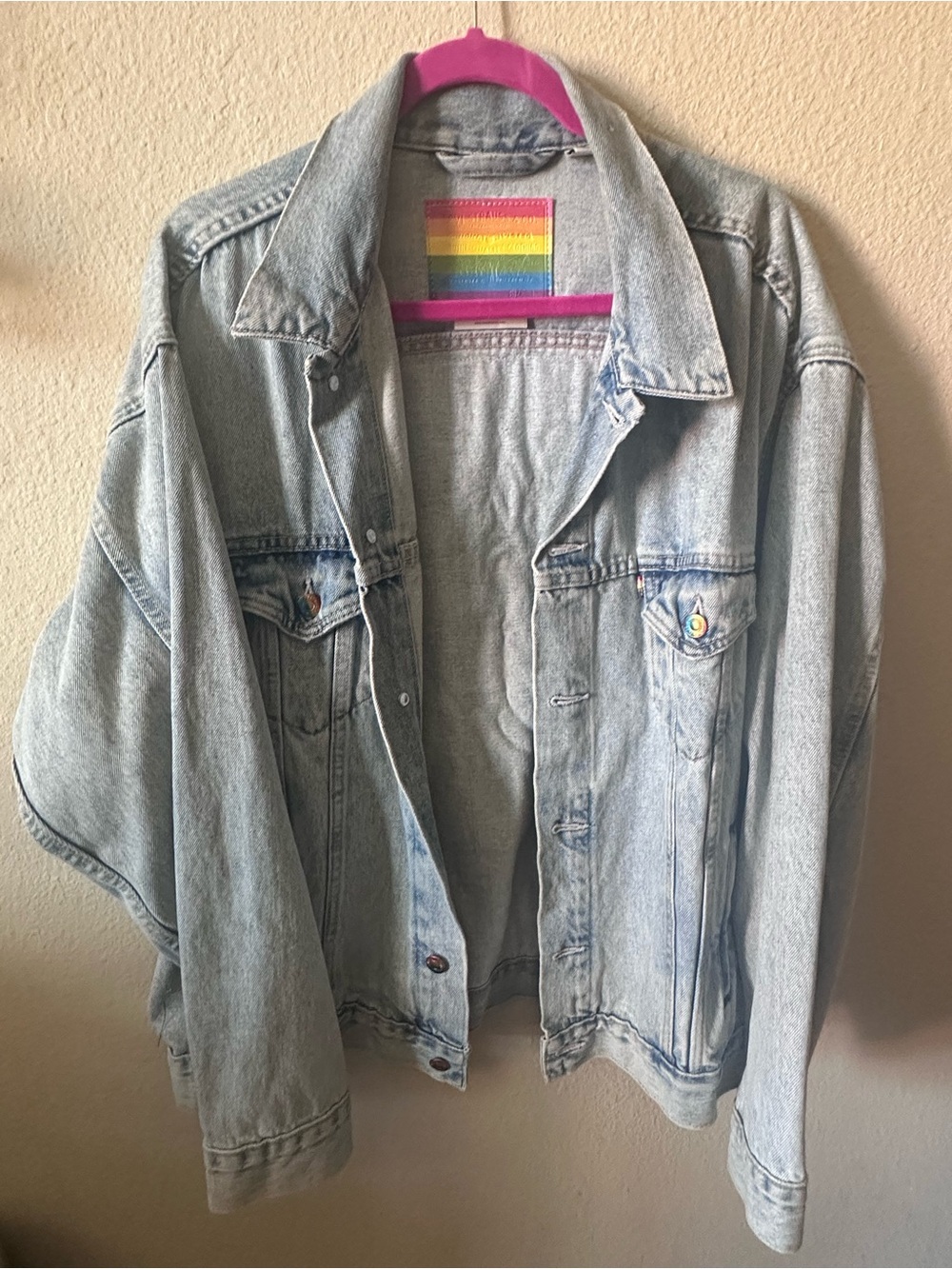 Levi's Denim Jacket with Rainbow Pride Patch - Picture 2 of 5